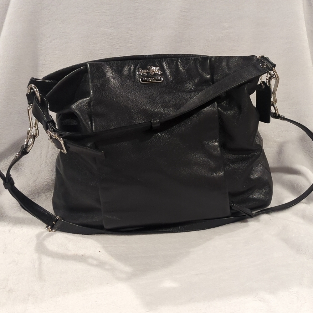 Coach Black Leather Shoulder Bag